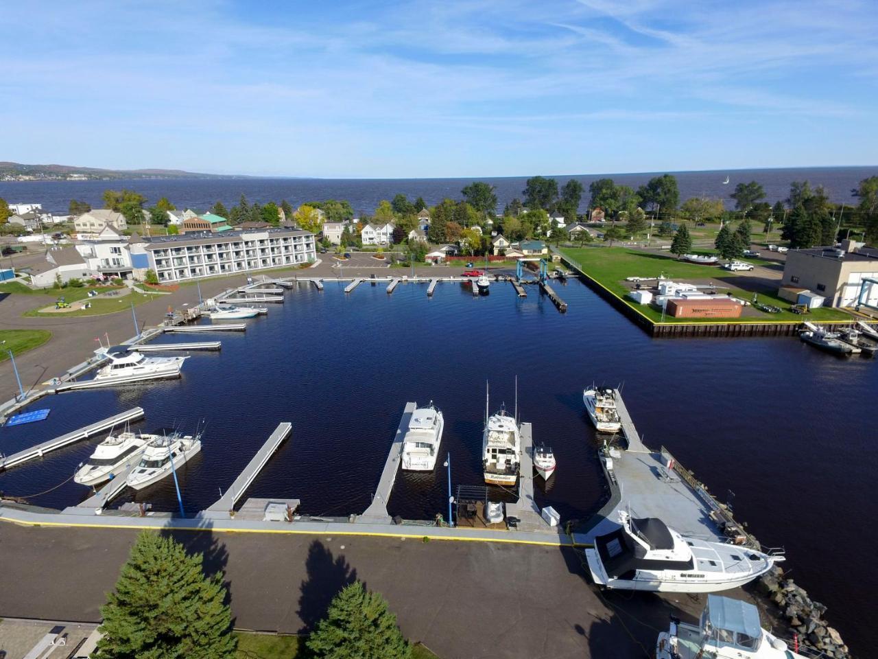 Park Point Marina Inn Duluth Exteriör bild